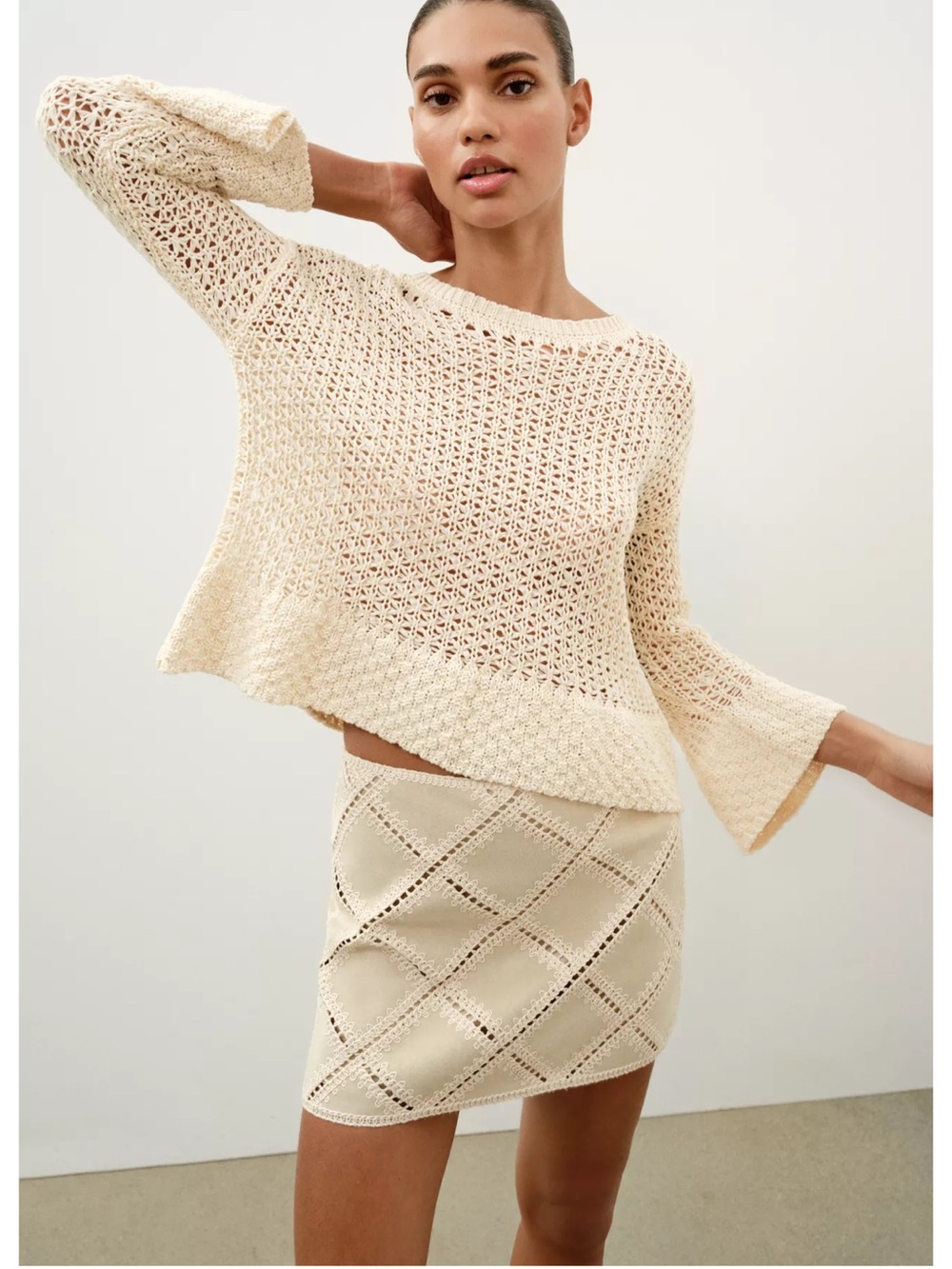 Zara Cream Crochet Diamond-Panel Mini Skirt - Picture 2 of 13